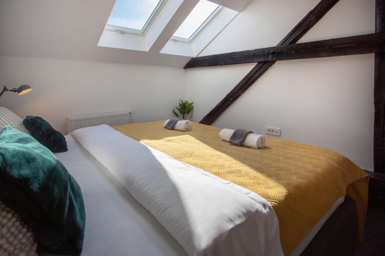 Kvaternik Square Rooms Zagreb Buitenkant foto
